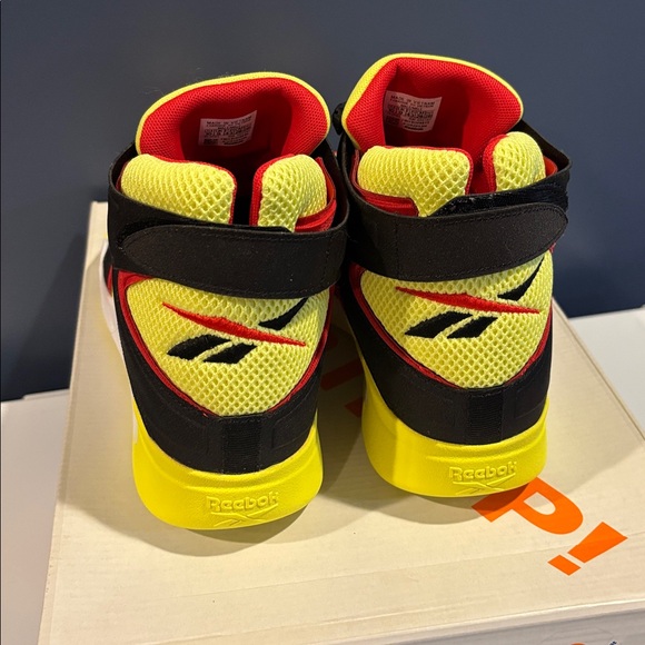 Reebok Instapump Fury Zone "Acid Yellow" sneakers - Picture 5 of 8